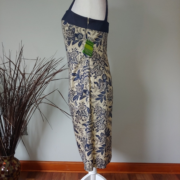 Dress by Citrine - Picture 4 of 11